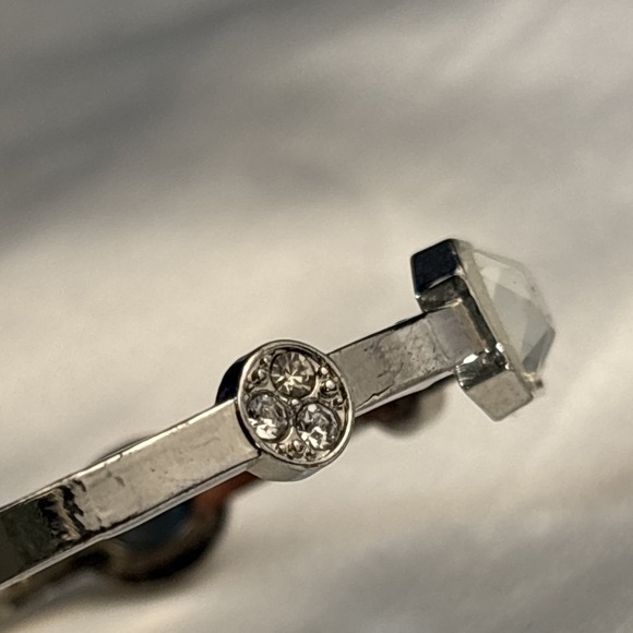 Very Sparkly Bangle Silver Tone Clear Stone Bracelet Bling Glam Stackable Estate - Picture 7 of 16